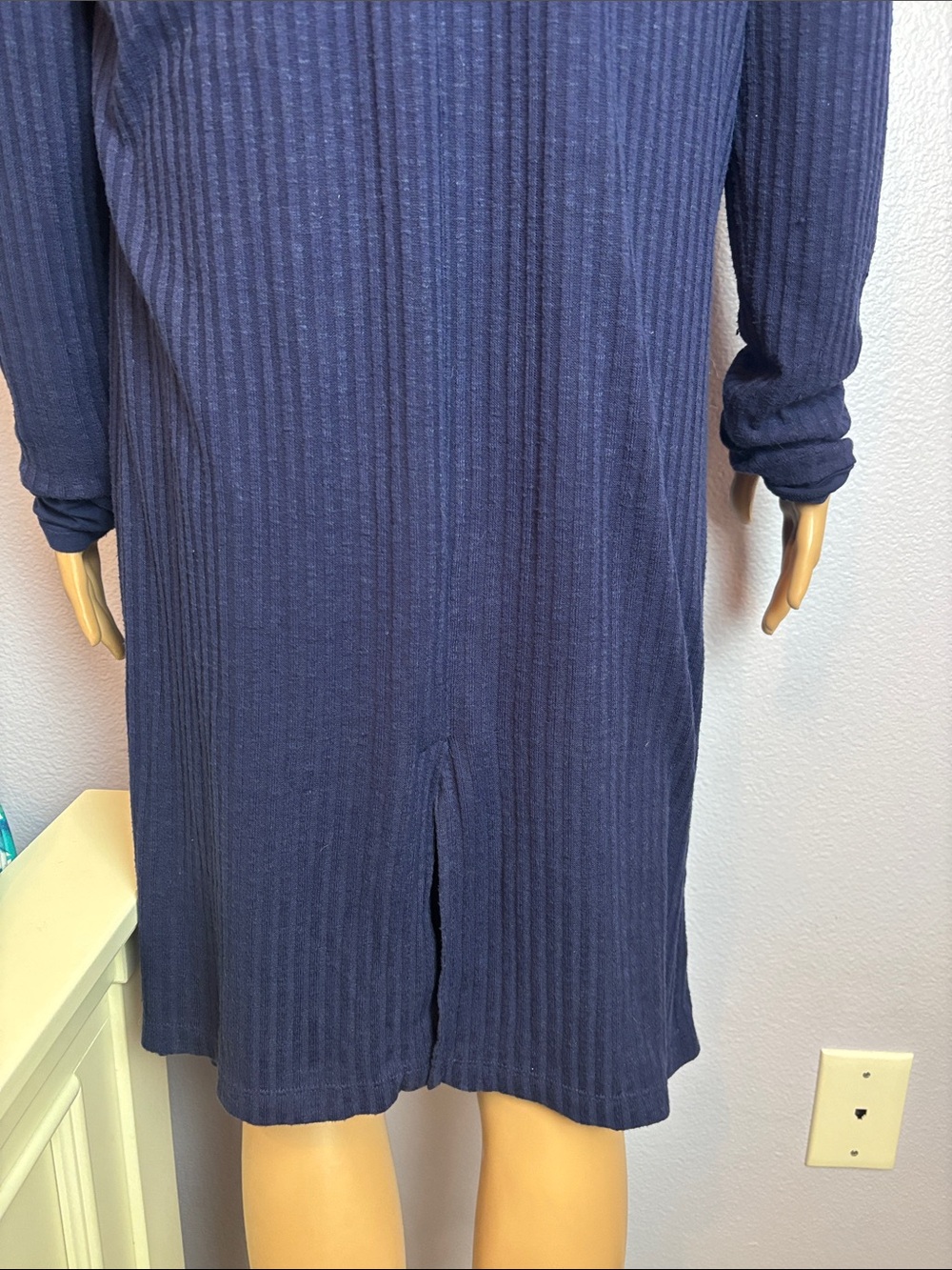 Extra Long Navy Ribbed Button-Front Cardigan Dovetail - Picture 5 of 6